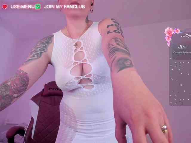 DominaDeivis webcam