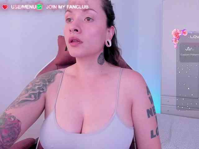 DominaDeivis webcam