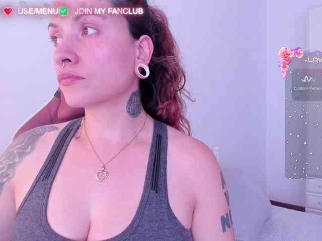 DominaDeivis webcam