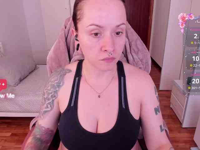 DominaDeivis webcam