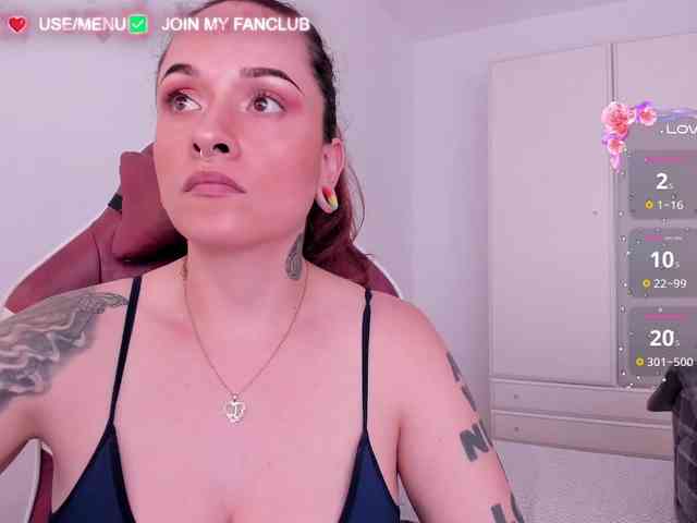 DominaDeivis webcam