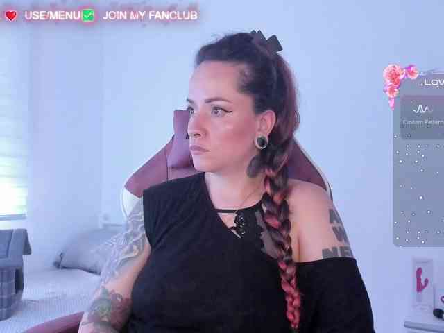 DominaDeivis webcam
