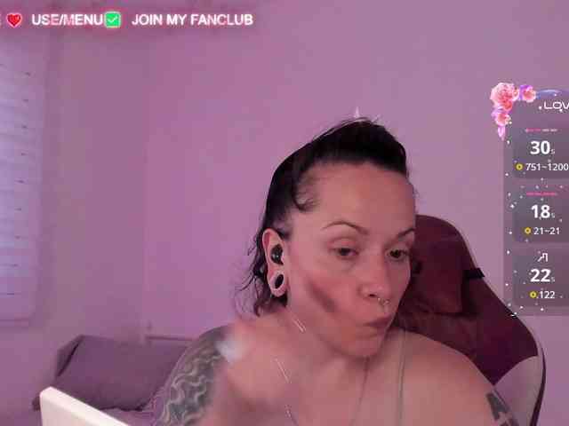 DominaDeivis webcam