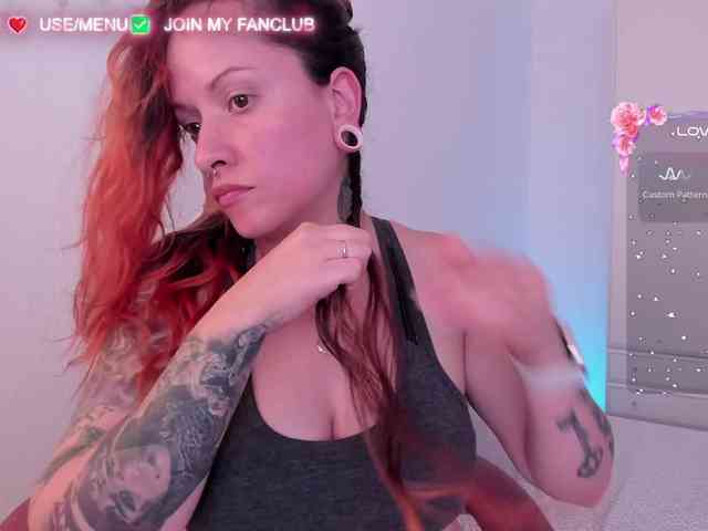 DominaDeivis webcam