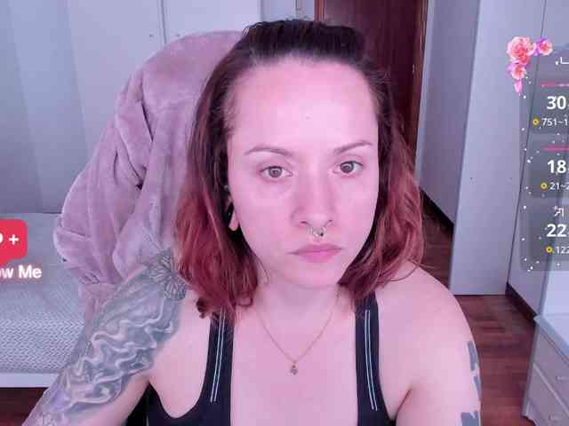DominaDeivis webcam
