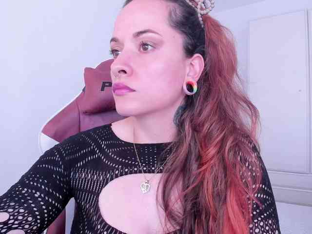 DominaDeivis webcam