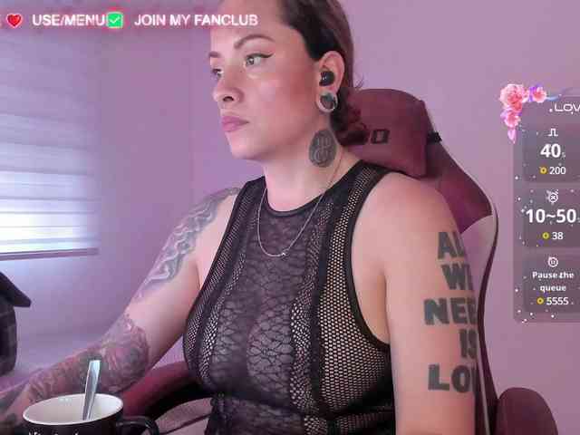 DominaDeivis webcam