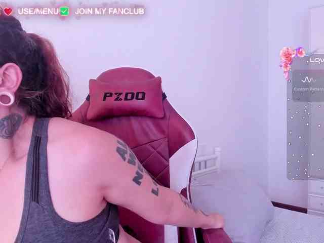 DominaDeivis webcam