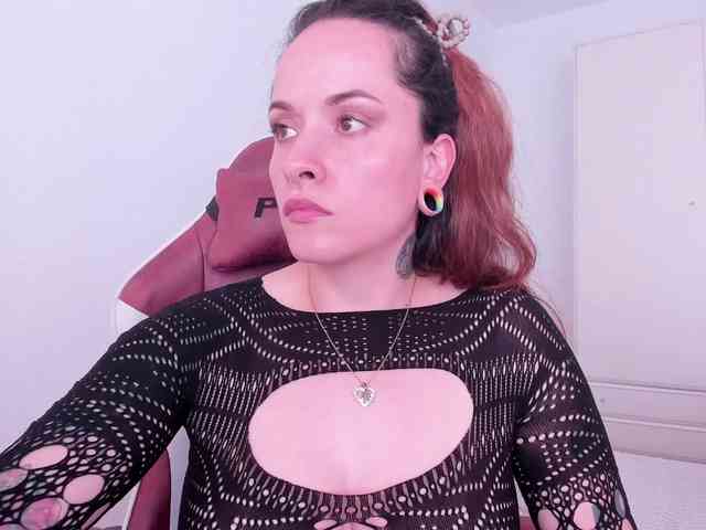 DominaDeivis webcam