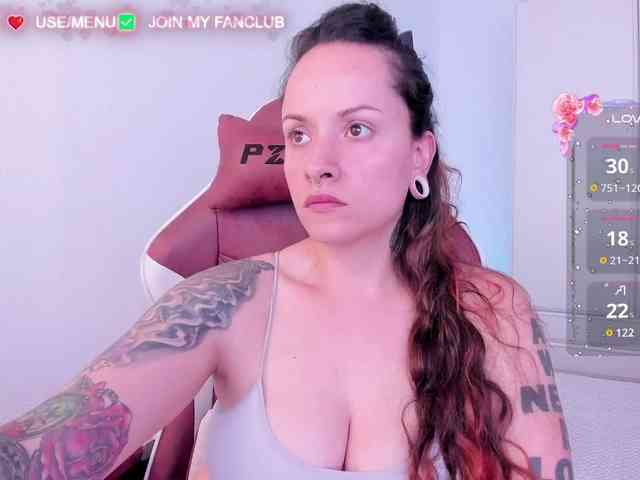 DominaDeivis webcam