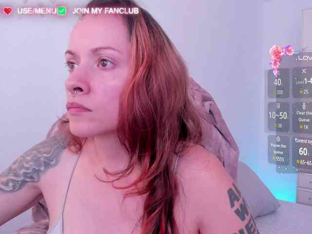 DominaDeivis webcam
