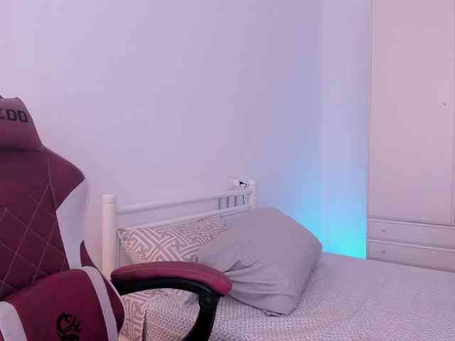 DominaDeivis webcam