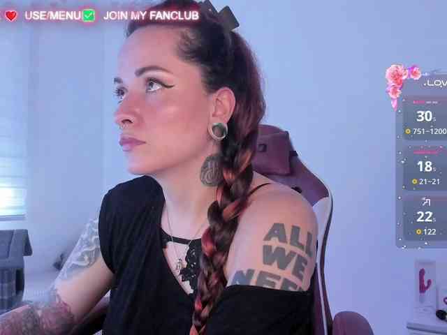 DominaDeivis webcam