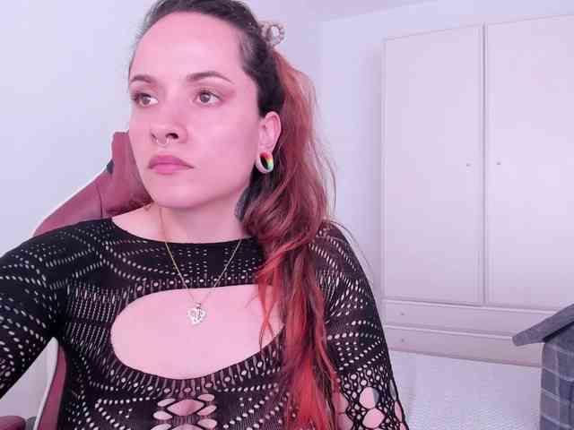 DominaDeivis webcam