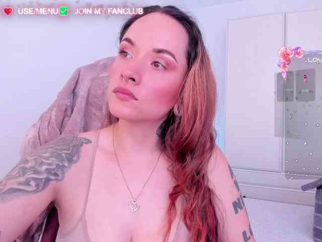 DominaDeivis webcam