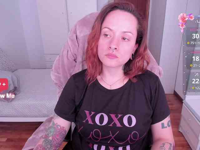 DominaDeivis webcam
