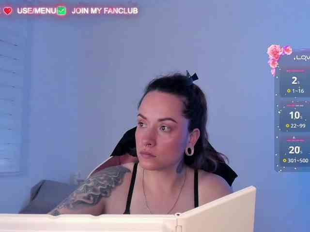 DominaDeivis webcam