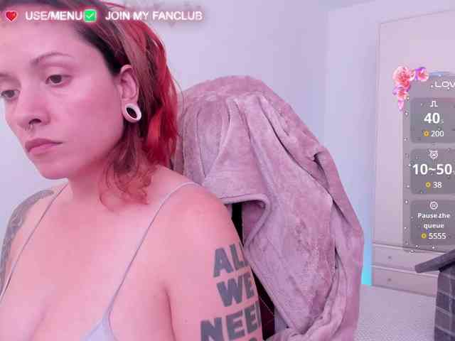 DominaDeivis webcam