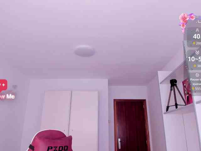 DominaDeivis webcam