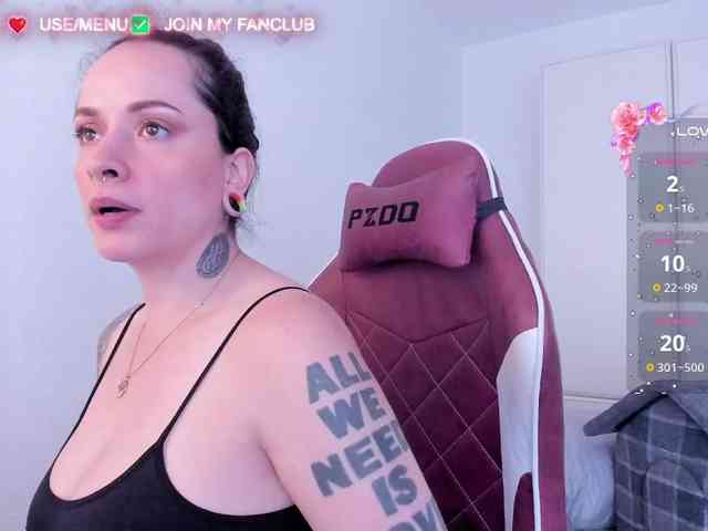 DominaDeivis webcam