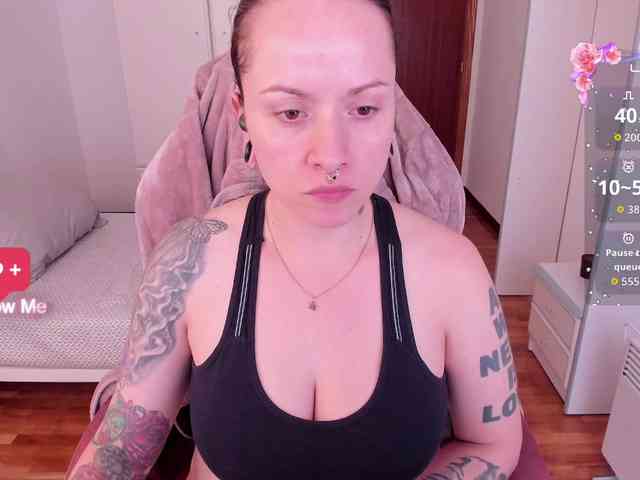 DominaDeivis webcam