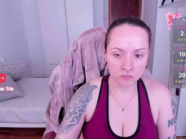 DominaDeivis webcam