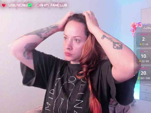DominaDeivis webcam