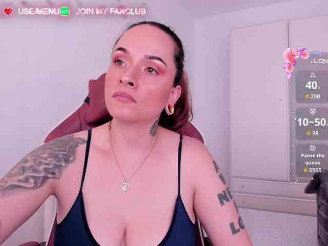 DominaDeivis webcam