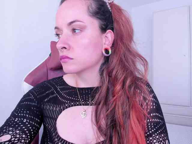 DominaDeivis webcam