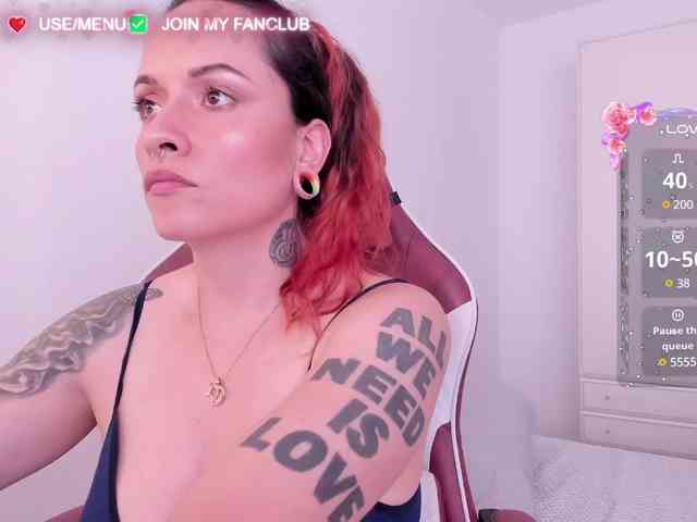 DominaDeivis webcam