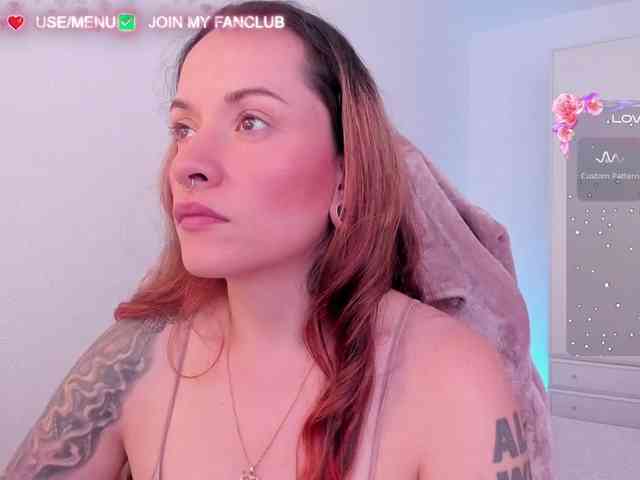 DominaDeivis webcam