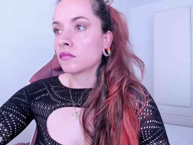 DominaDeivis webcam