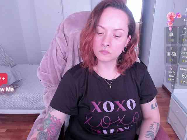 DominaDeivis webcam