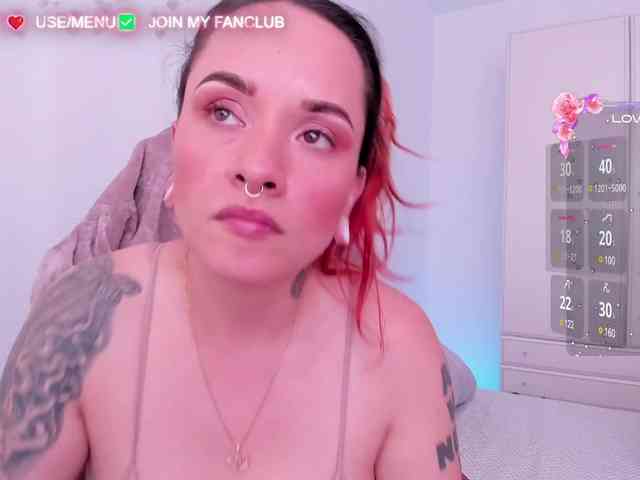 DominaDeivis webcam