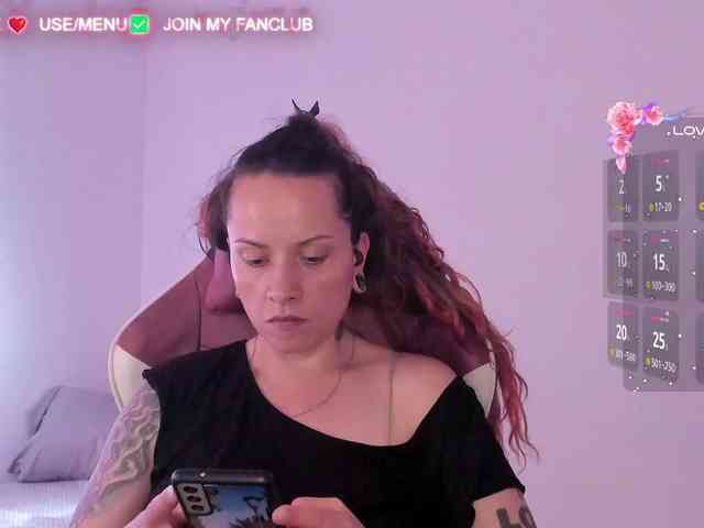 DominaDeivis webcam