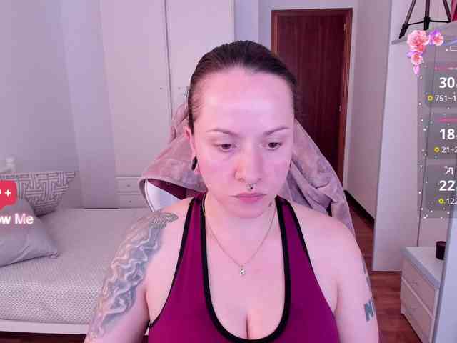 DominaDeivis webcam