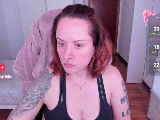 DominaDeivis webcam