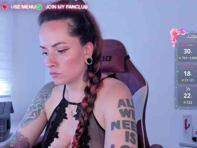 DominaDeivis webcam