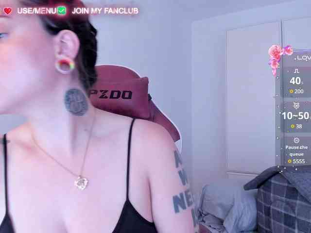 DominaDeivis webcam