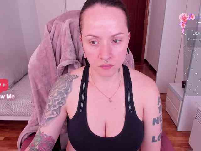 DominaDeivis webcam