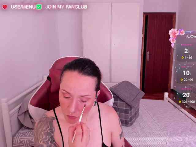 DominaDeivis webcam