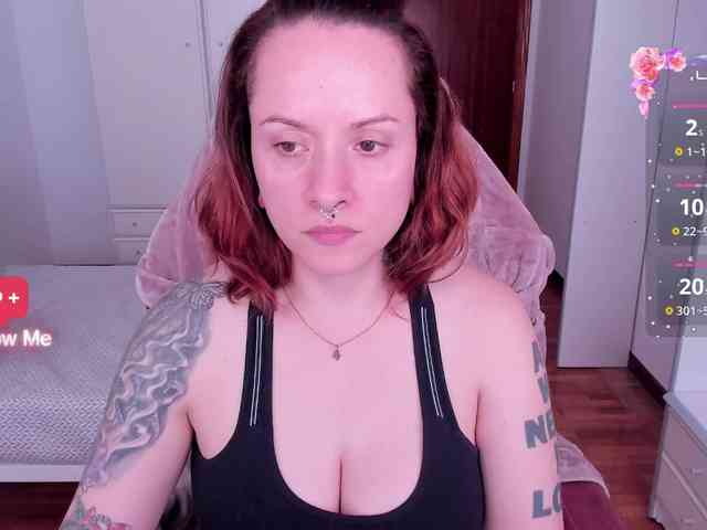 DominaDeivis webcam