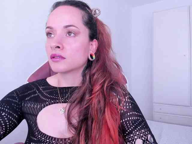 DominaDeivis webcam