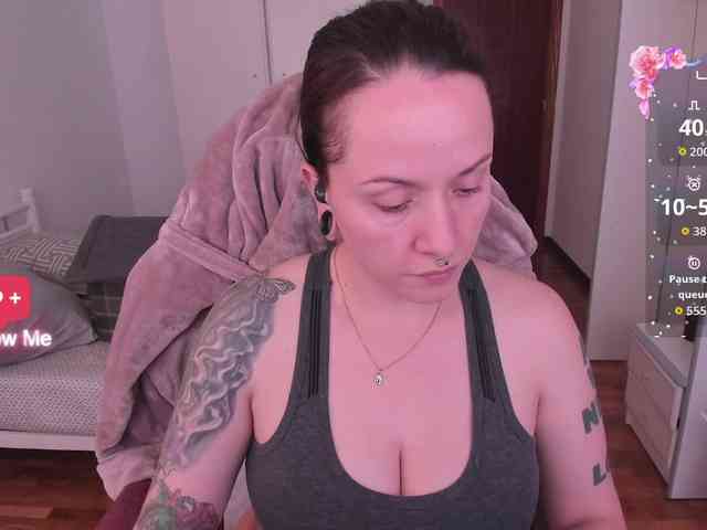 DominaDeivis webcam