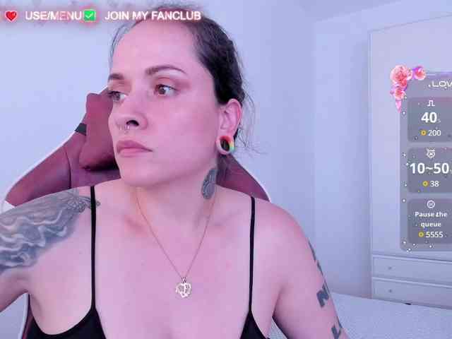 DominaDeivis webcam