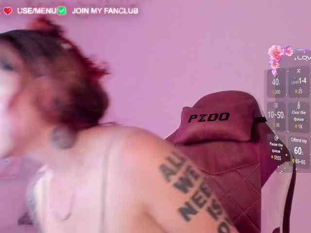 DominaDeivis webcam