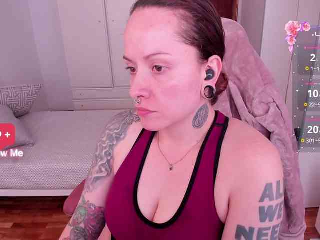 DominaDeivis webcam