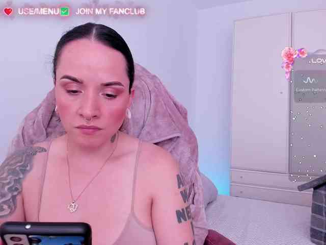 DominaDeivis webcam