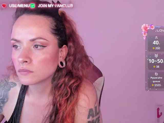 DominaDeivis webcam