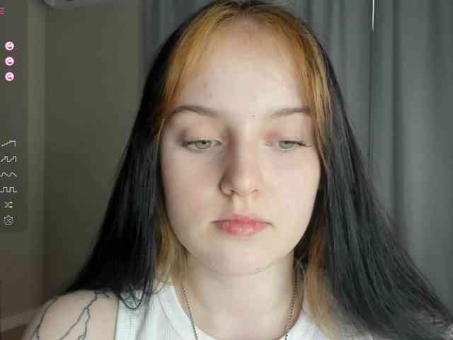 Group chat for 40 tokens, Full privates for 60 89 tokens, Privates for 60 8..., American Pirn 0
